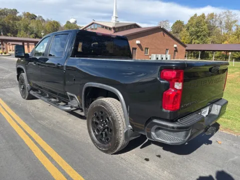 More photos of 2023 Chevrolet Silverado 2500HD LT at Hometown Chevrolet, OH