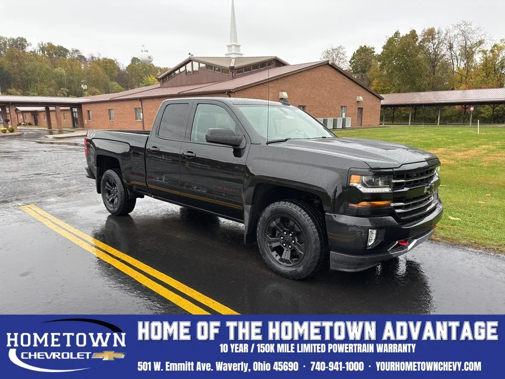 Black 2018 Chevrolet Silverado 1500 LT for sale in Waverly, OH