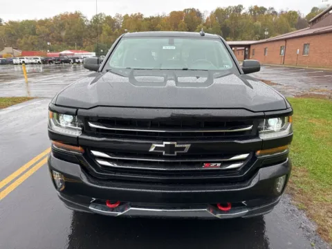 Photos of 2018 Chevrolet Silverado 1500 LT for sale in Waverly, OH at Hometown Chevrolet