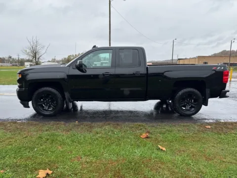 More photos of 2018 Chevrolet Silverado 1500 LT at Hometown Chevrolet, OH
