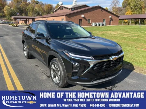 Black 2026 Chevrolet Trax LT for sale in Waverly, OH