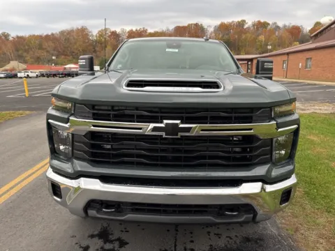 Photos of 2026 Chevrolet Silverado 2500HD LT for sale in Waverly, OH at Hometown Chevrolet