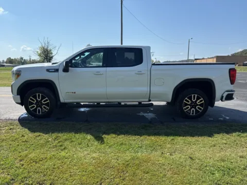 More photos of 2020 GMC Sierra 1500 AT4 at Hometown Chevrolet, OH
