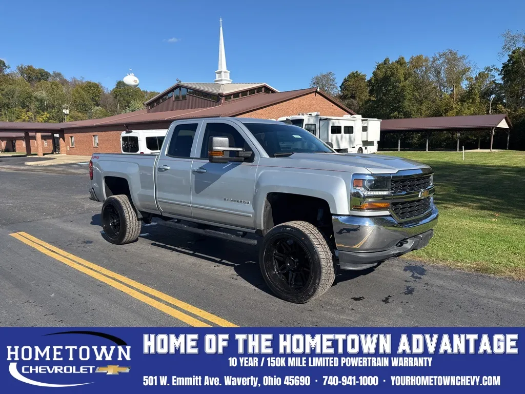 Silver 2018 Chevrolet Silverado 1500 LT for sale in Waverly, OH