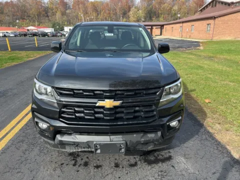 Photos of 2021 Chevrolet Colorado LT for sale in Waverly, OH at Hometown Chevrolet
