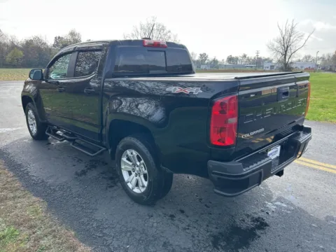 More photos of 2021 Chevrolet Colorado LT at Hometown Chevrolet, OH