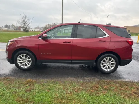More photos of 2018 Chevrolet Equinox LT at Hometown Chevrolet, OH