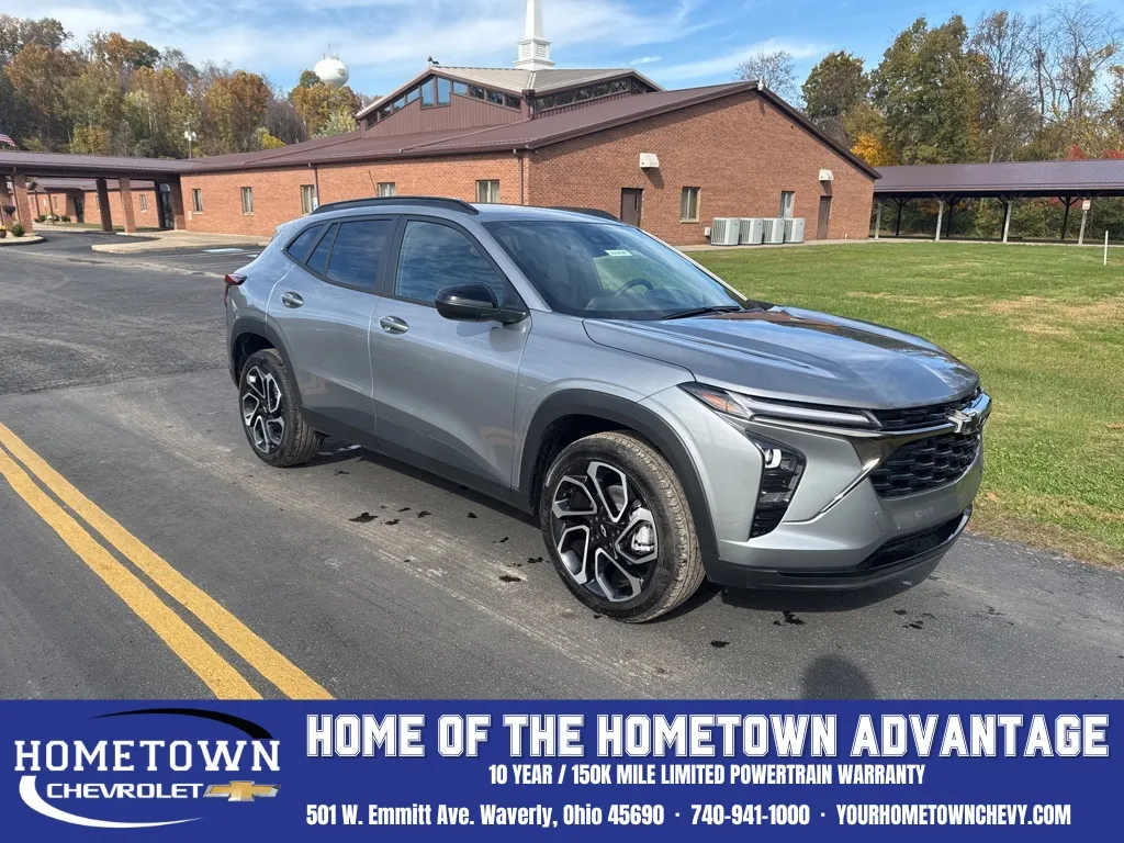 Gray 2026 Chevrolet Trax 2RS for sale in Waverly, OH