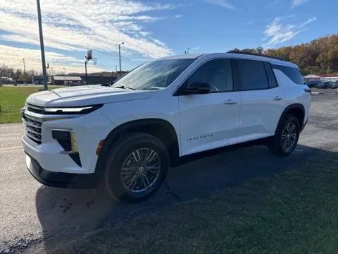 Another view of 2026 Chevrolet Traverse LT for sale in Waverly, OH at Hometown Chevrolet