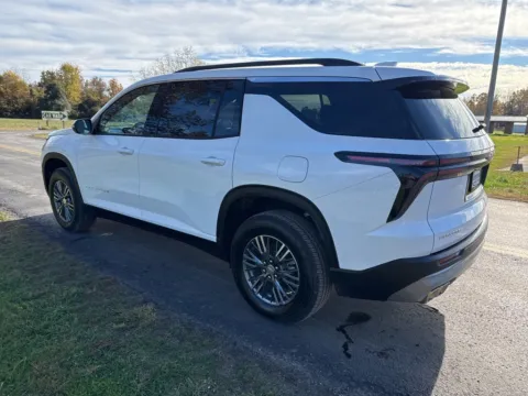 More photos of 2026 Chevrolet Traverse LT at Hometown Chevrolet, OH