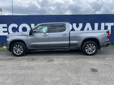 More photos of 2021 Chevrolet Silverado 1500 RST at Hometown Chevrolet, OH