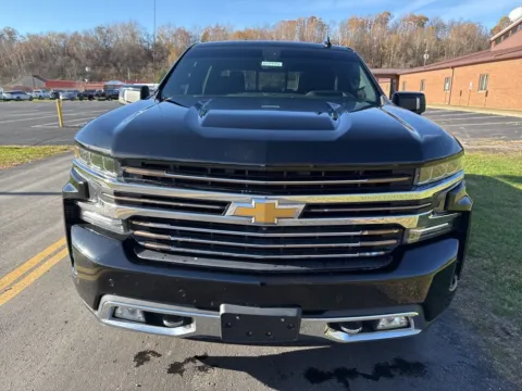 Photos of 2020 Chevrolet Silverado 1500 High Country for sale in Waverly, OH at Hometown Chevrolet