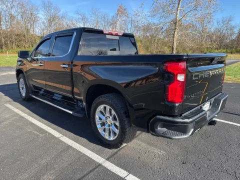 More photos of 2020 Chevrolet Silverado 1500 High Country at Hometown Chevrolet, OH