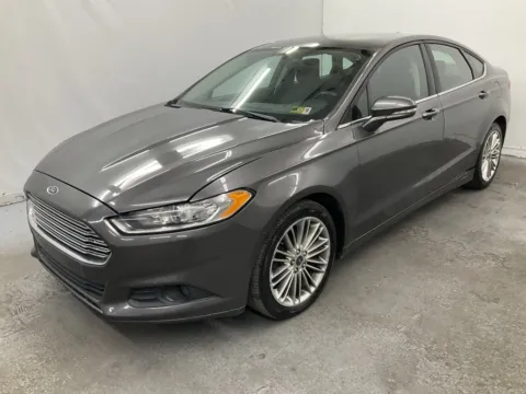 Another view of 2016 Ford Fusion SE for sale in Ironton, OH at Ironton Automotive