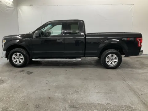 More photos of 2015 Ford F-150 XLT at Ironton Automotive, OH
