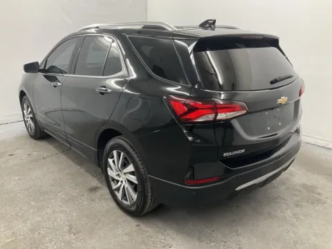 More photos of 2022 Chevrolet Equinox Premier at Ironton Automotive, OH