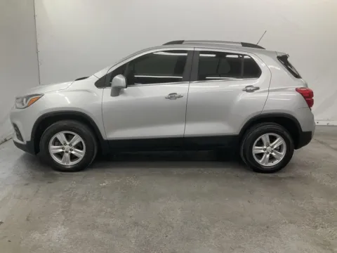 More photos of 2018 Chevrolet Trax LT at Ironton Automotive, OH