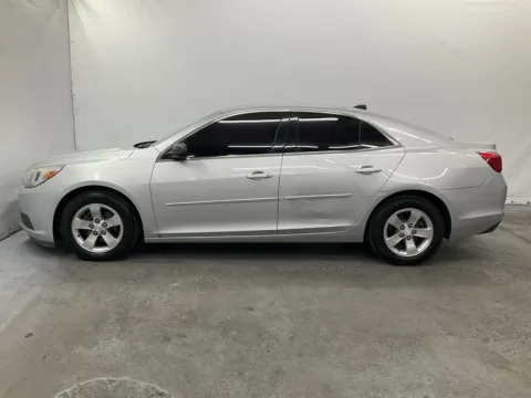 More photos of 2014 Chevrolet Malibu LS at Ironton Automotive, OH