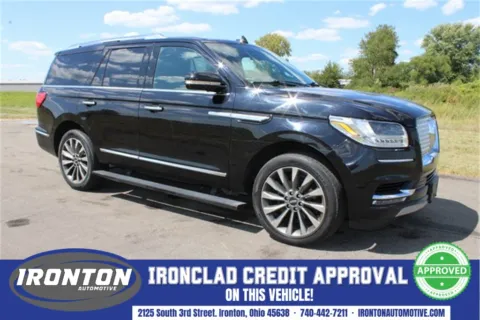Black 2019 Lincoln Navigator Select for sale in Ironton, OH