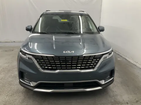 Photos of 2022 Kia Carnival SX Prestige for sale in Ironton, OH at Ironton Automotive