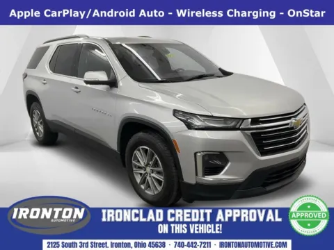 Silver 2022 Chevrolet Traverse LT for sale in Ironton, OH