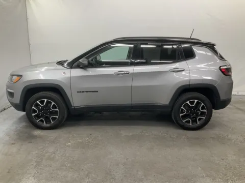 More photos of 2021 Jeep Compass Trailhawk at Ironton Automotive, OH