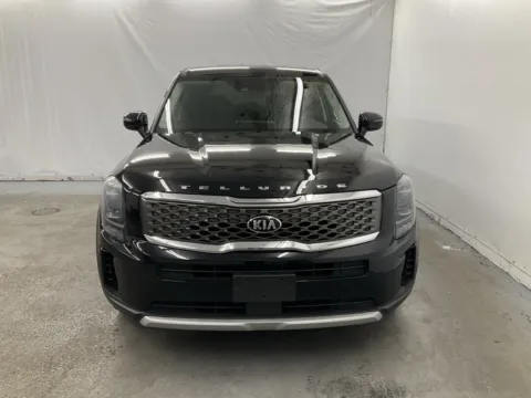 Photos of 2020 Kia Telluride LX for sale in Ironton, OH at Ironton Automotive