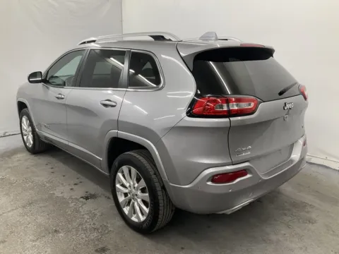More photos of 2017 Jeep Cherokee Overland at Ironton Automotive, OH