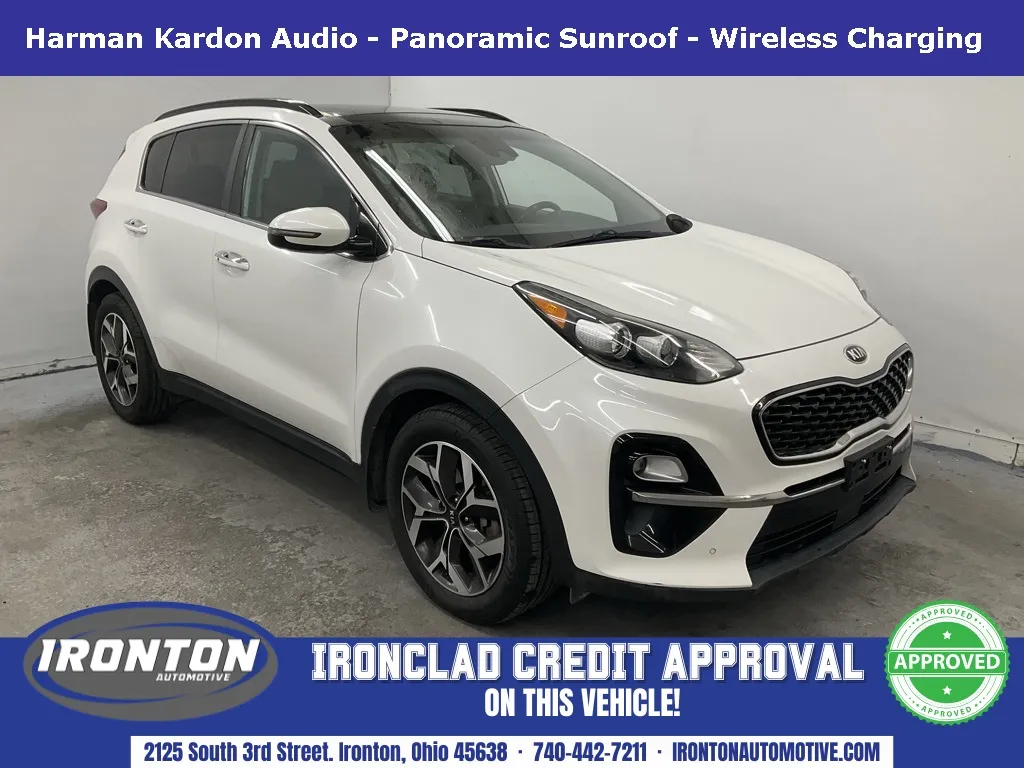 White 2020 Kia Sportage EX for sale in Ironton, OH