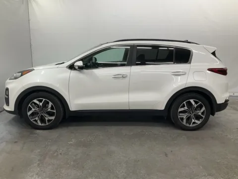 More photos of 2020 Kia Sportage EX at Ironton Automotive, OH
