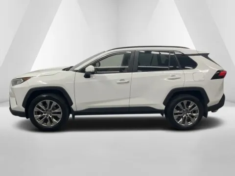 More photos of 2019 Toyota RAV4 XLE Premium at Ironton Automotive, OH