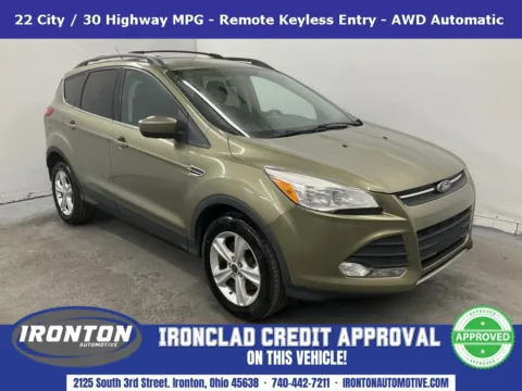 Gold 2013 Ford Escape SE for sale in Ironton, OH