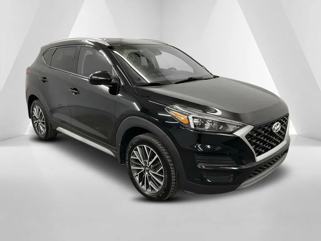 Black 2021 Hyundai Tucson SEL for sale in Ironton, OH