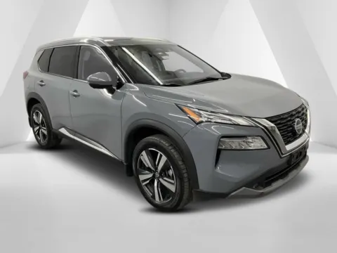 Gray 2021 Nissan Rogue SL for sale in Ironton, OH