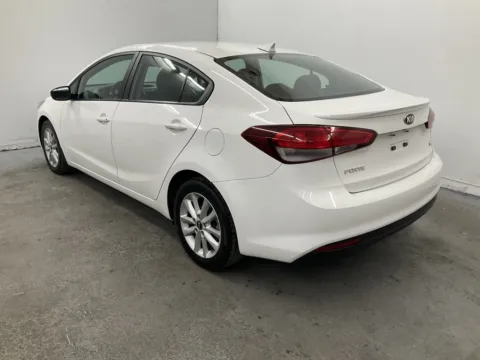 More photos of 2017 Kia Forte S at Ironton Automotive, OH