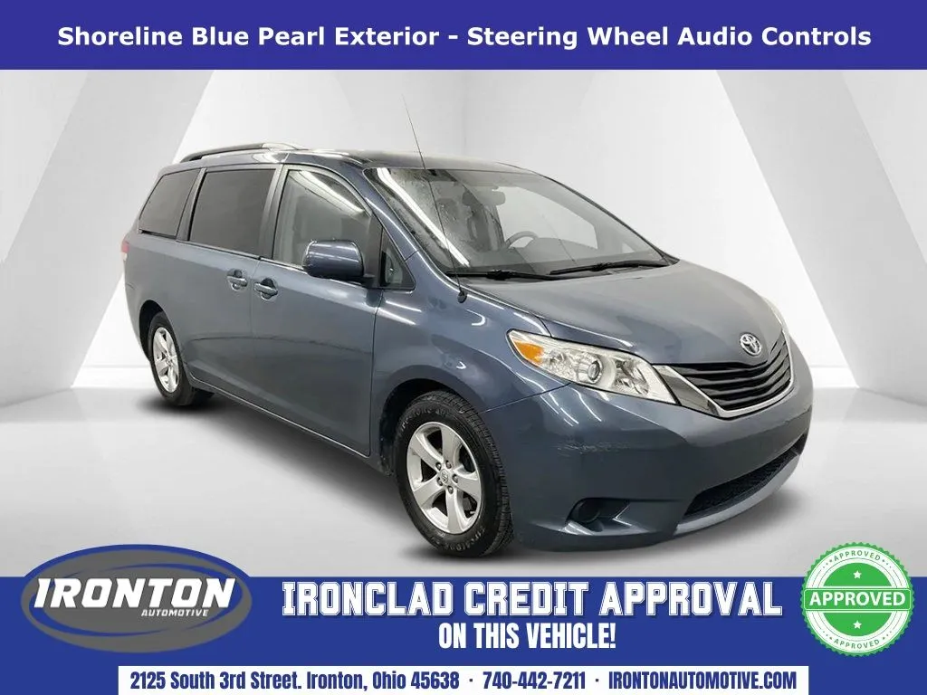 2014 Toyota Sienna LE