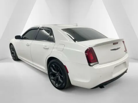 More photos of 2021 Chrysler 300 S at Ironton Automotive, OH