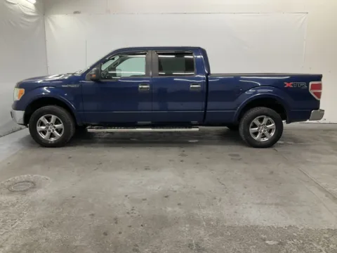 More photos of 2011 Ford F-150 XLT at Ironton Automotive, OH