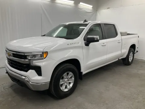 Another view of 2023 Chevrolet Silverado 1500 LT for sale in Ironton, OH at Ironton Automotive