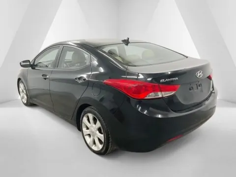 More photos of 2012 Hyundai Elantra Limited at Ironton Automotive, OH