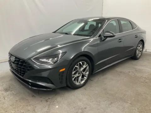 Another view of 2022 Hyundai Sonata SEL for sale in Ironton, OH at Ironton Automotive