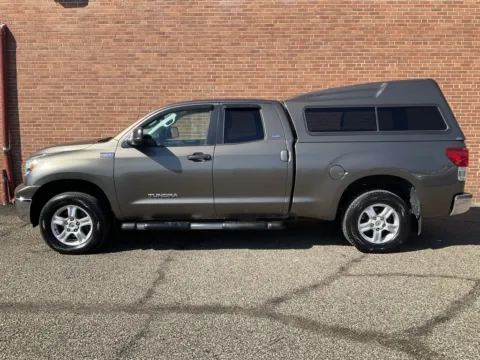 More photos of 2010 Toyota Tundra Grade at Ironton Automotive, OH