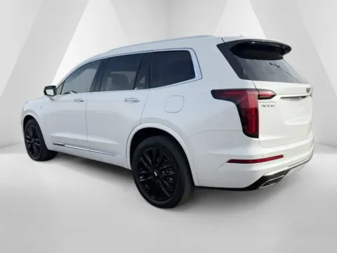 More photos of 2023 Cadillac XT6 Premium Luxury at Ironton Automotive, OH