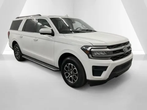 White 2023 Ford Expedition Max XLT for sale in Ironton, OH