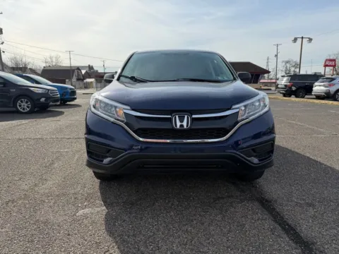 Photos of 2016 Honda CR-V SE for sale in Ironton, OH at Ironton Automotive