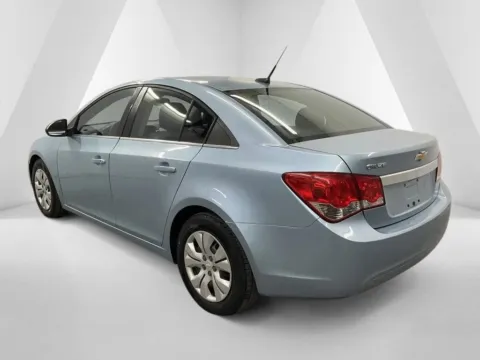 More photos of 2012 Chevrolet Cruze LS at Ironton Automotive, OH