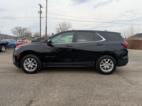 More photos of 2023 Chevrolet Equinox LT at Ironton Automotive, OH