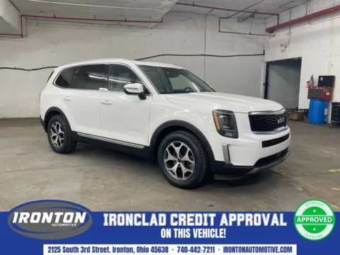 White 2022 Kia Telluride EX for sale in Ironton, OH