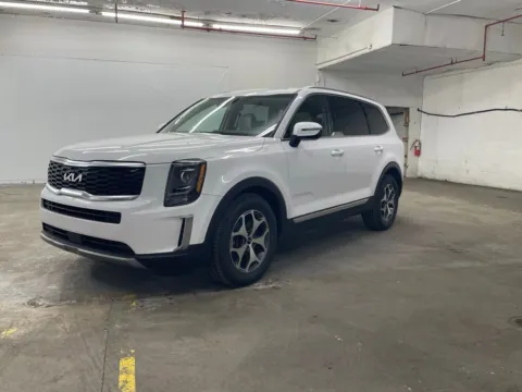Another view of 2022 Kia Telluride EX for sale in Ironton, OH at Ironton Automotive