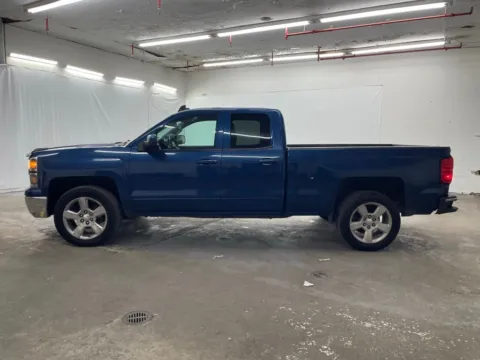 More photos of 2015 Chevrolet Silverado 1500 LT at Ironton Automotive, OH